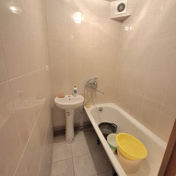 Фото Продам 3-х комн квартиру по ул. 30 лет Победы (напротив к-р "Мир")