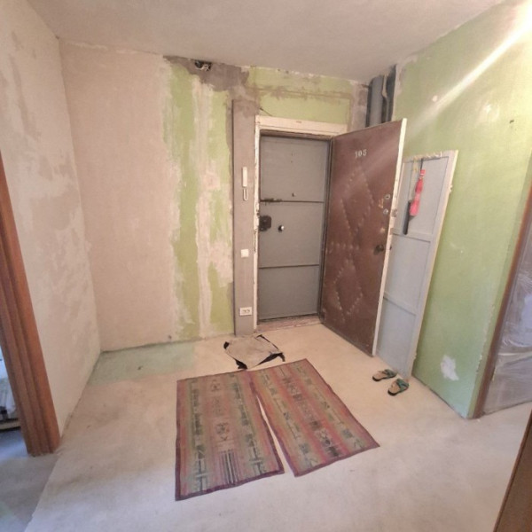 Фото Продам 3-х комн квартиру по ул. 30 лет Победы (напротив к-р "Мир")