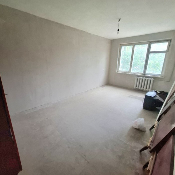 Фото Продам 3-х комн квартиру по ул. 30 лет Победы (напротив к-р "Мир")