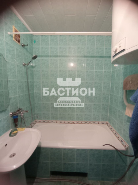 Фото 3-х комнатная квартира, улица 30-летия Победы 1А, ID:2078647