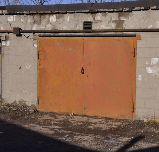 №644, Продается гараж в обществе “Луч”, старый район города