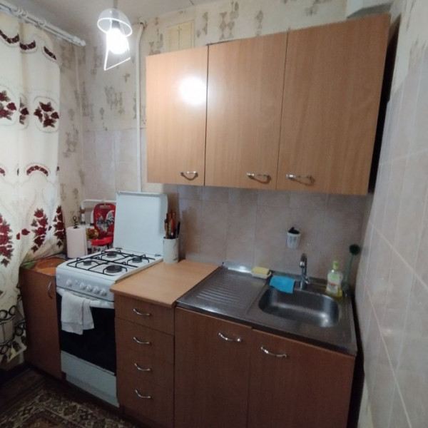 Фото Продам 2-х комнатную квартиру на кв. Солнечный