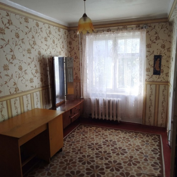 Фото № 6595 Продам 3х комн. квартиру в р-не маг. "Камелия"