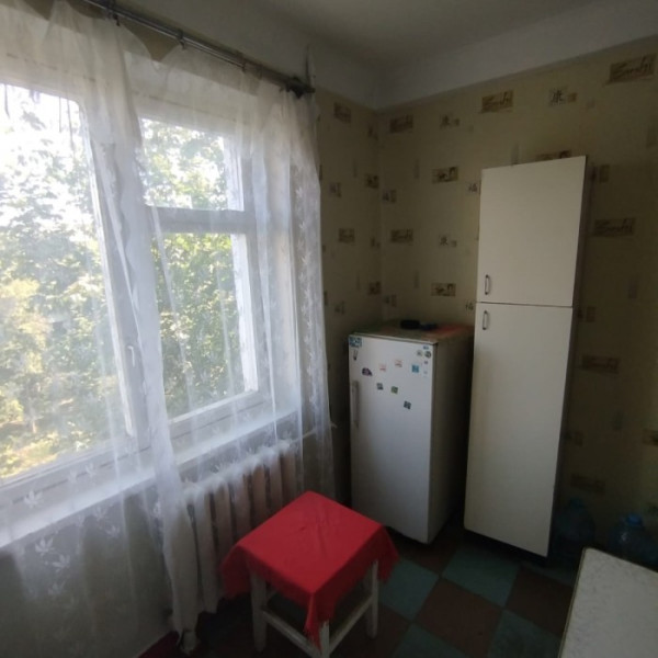 Фото № 6595 Продам 3х комн. квартиру в р-не маг. "Камелия"