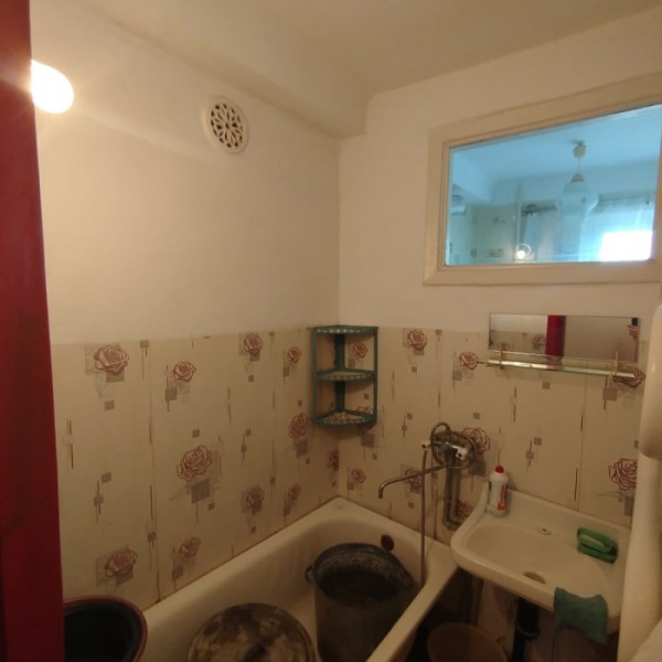 Фото № 6595 Продам 3х комн. квартиру в р-не маг. "Камелия"