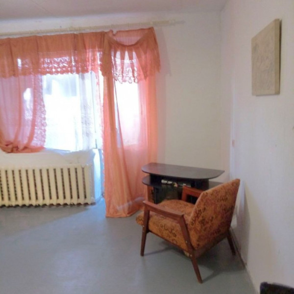 Продам 1-к квартиру в Луганске на кв. Шевченко