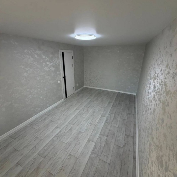 Фото Продам 1 комнатную квартиру кв. Жукова дом 1