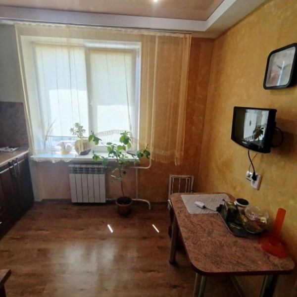 Фото 7402 Продам 2х комн. квартиру в р-не ЗАГСа