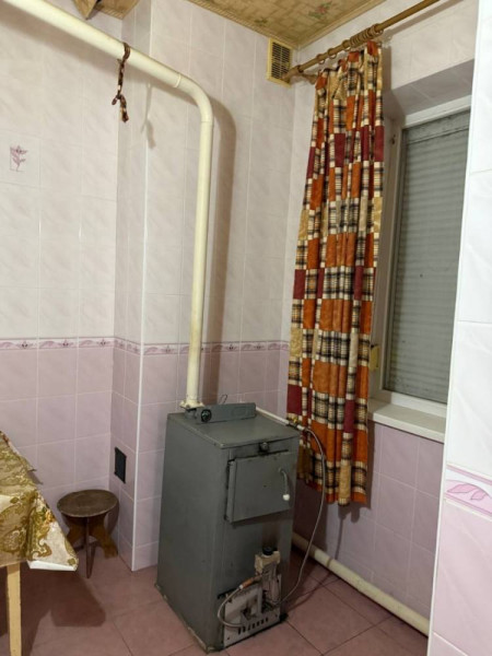 Фото Трёх этажный дом, 271м2 в отличном районе города Луганск. - Объект №74