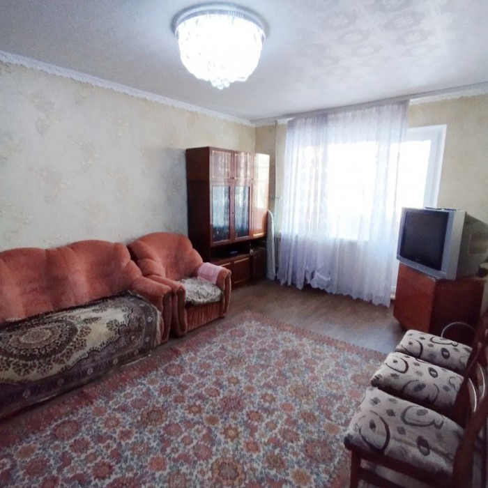 Фото Продам 2-х комнатную квартиру на кв. Героев Сталинграда