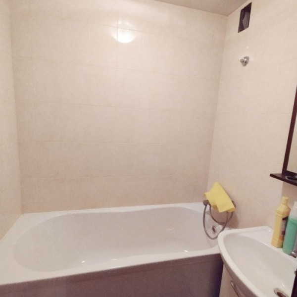 Фото Продам 2- х комнатную квартиру на кв. Дружба.