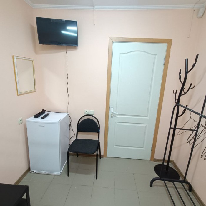 Фото Продам коммерческое помещение на квартале Комарова с отдельным водом( рядом рынок)