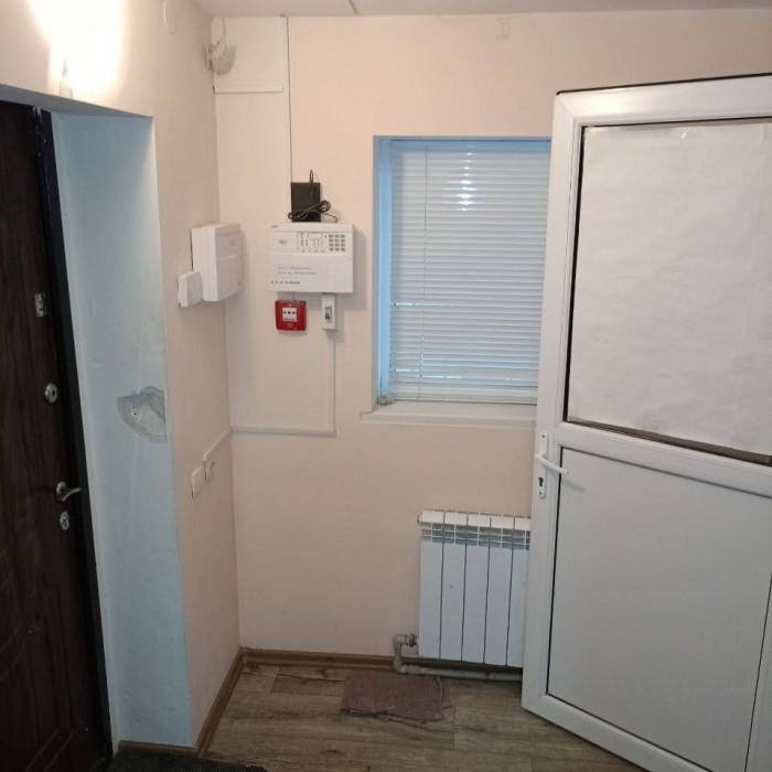 Фото Продам коммерческое помещение на квартале Комарова с отдельным водом( рядом рынок)