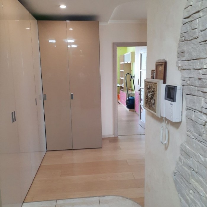 Фото Продам 3к квартиру на Щорса 106м2