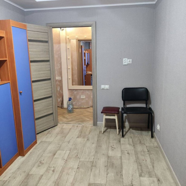 Фото Продам 2-х комнатную квартиру, кв-л Солнечный