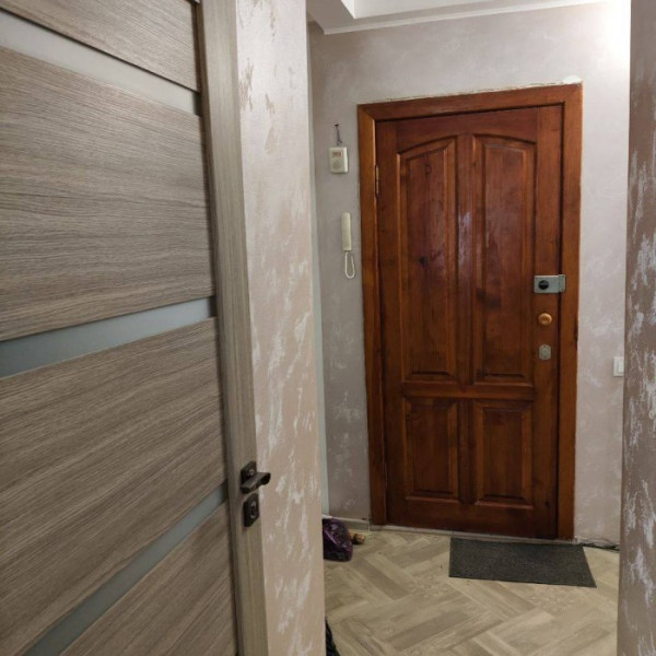 Фото Продам 2-х комнатную квартиру, кв-л Солнечный