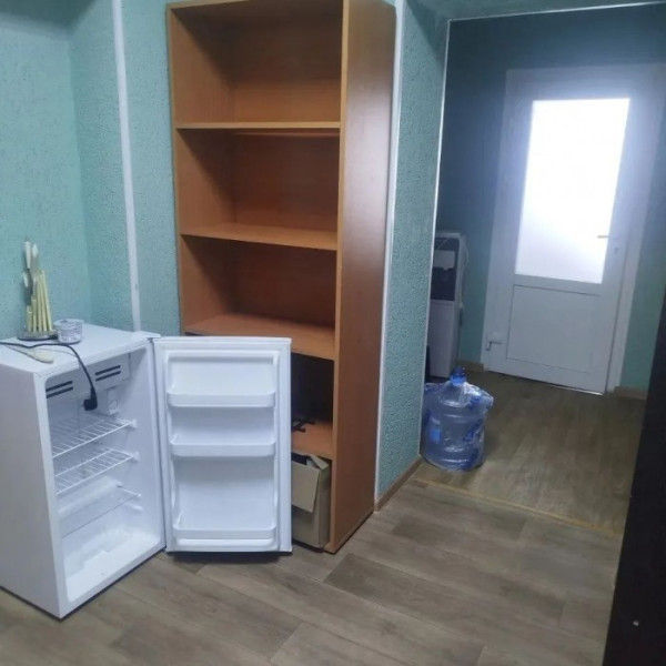 Фото Продам два коммерческих помещения по улице Руднева, район Энерго завода