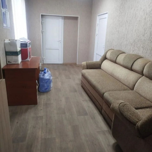 Фото Продам два коммерческих помещения по улице Руднева, район Энерго завода