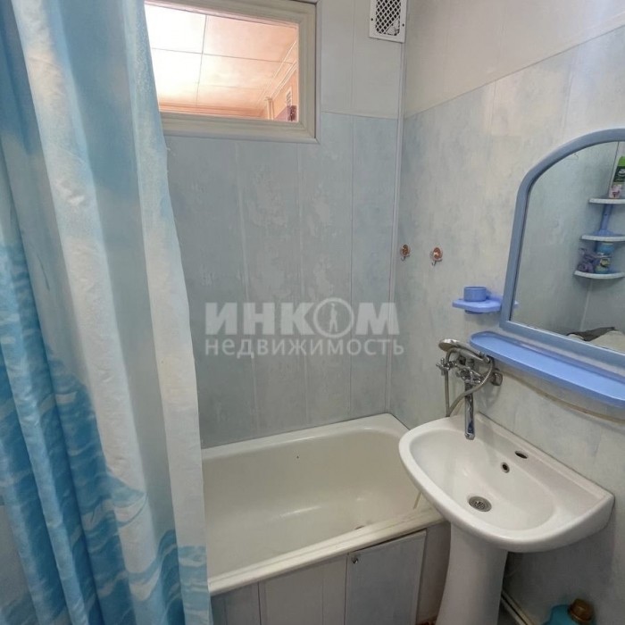 Фото Продам 1к квартиру на кв. Волкова 3/5эт
