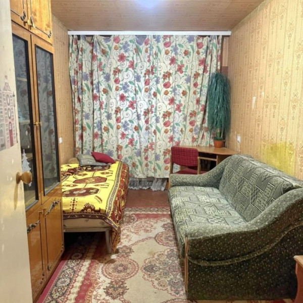 Фото Продам 3-ком квартиру на городке Пархоменко (р-н Донбасса), г. Луганск.