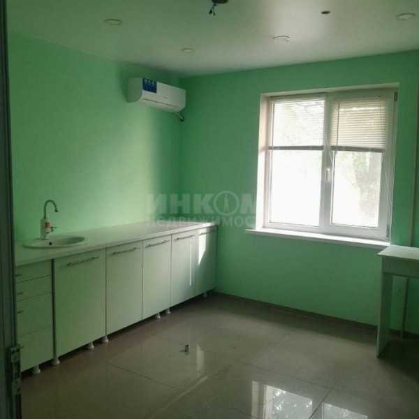 Фото Продам Помещение 90м2 кв. Южный