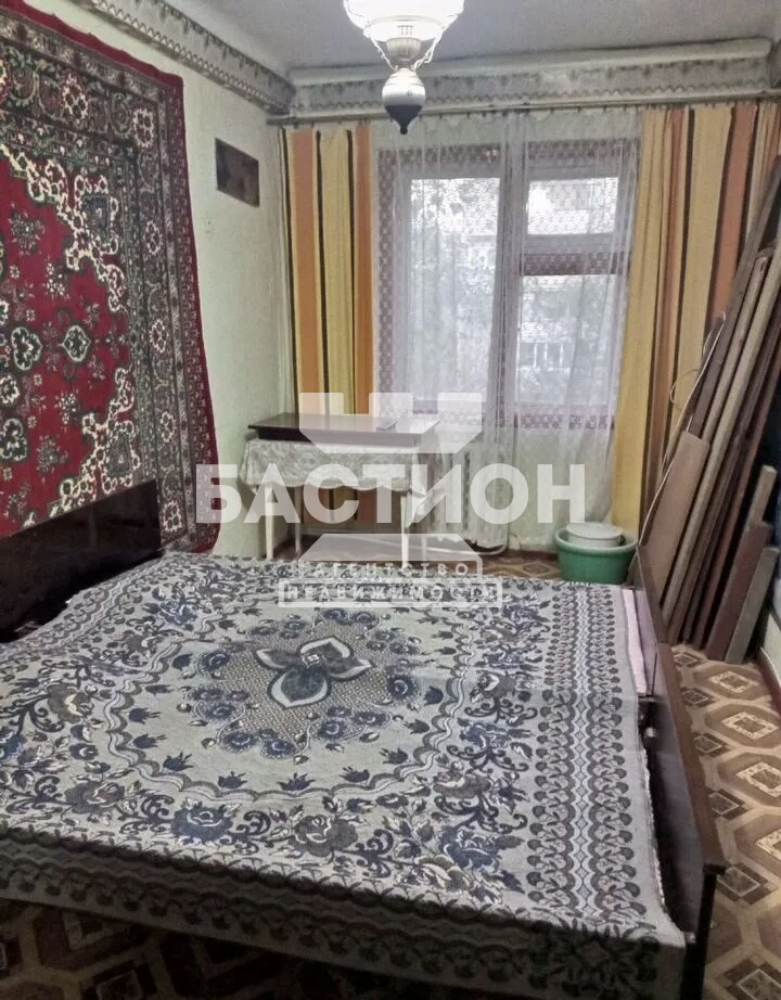 Фото 4-х комнатная квартира,квартал Солнечный, 30, ID:2230512