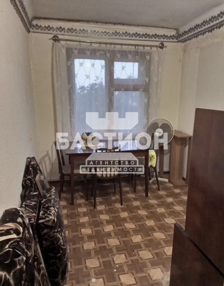 Фото 4-х комнатная квартира,квартал Солнечный, 30, ID:2230512