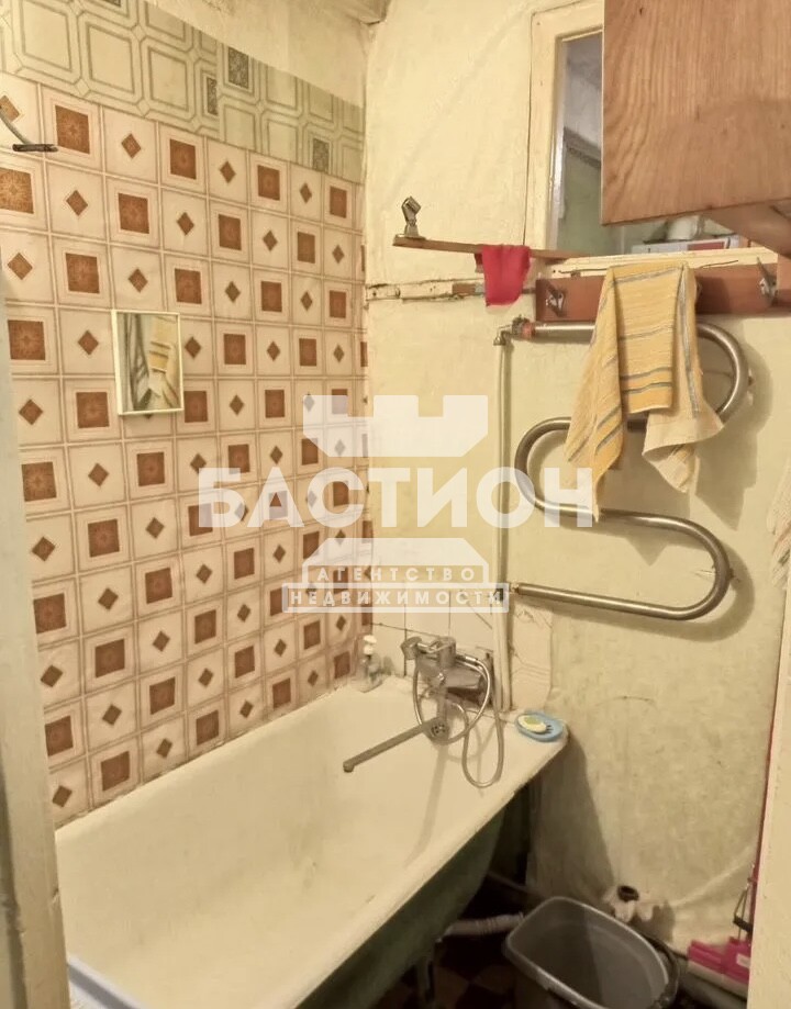 Фото 4-х комнатная квартира,квартал Солнечный, 30, ID:2230512