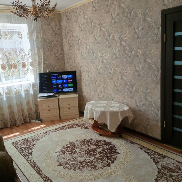 Фото Продам дом, Г. Луганск в районе остановки "Буревестник"