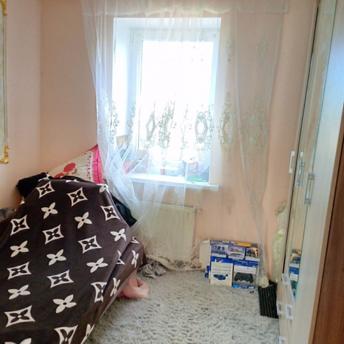 Фото Продам дом, Г. Луганск в районе остановки "Буревестник"