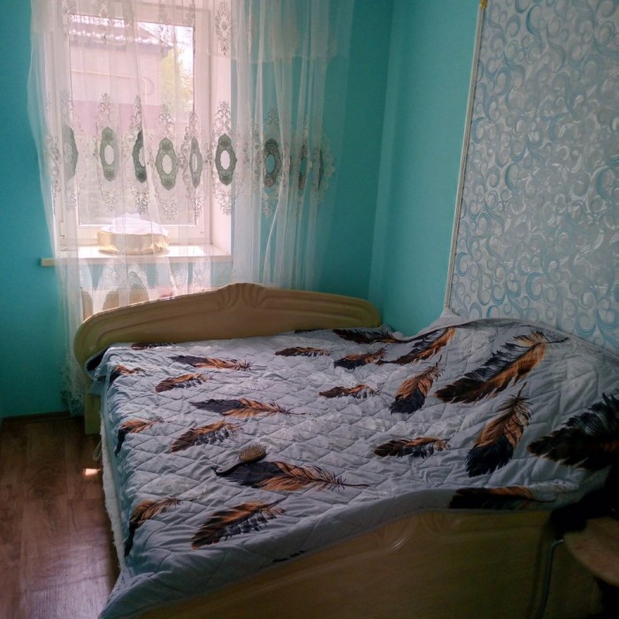 Фото Продам дом, Г. Луганск в районе остановки "Буревестник"