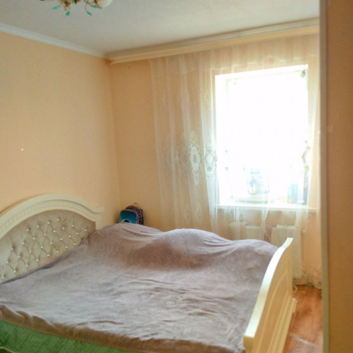 Фото Продам дом, Г. Луганск в районе остановки "Буревестник"