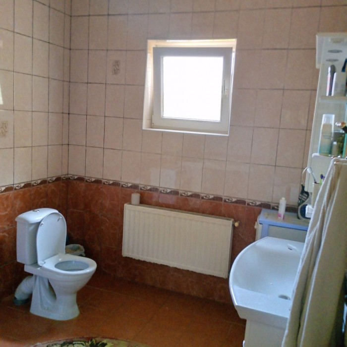 Фото Продам дом, Г. Луганск в районе остановки "Буревестник"