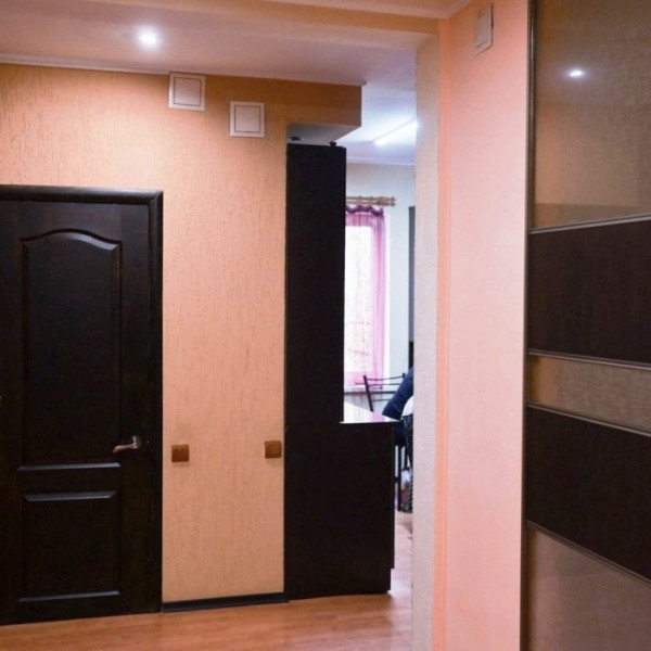 Фото № 6107 Продам 3х комн. квартиру по ул. Калинина