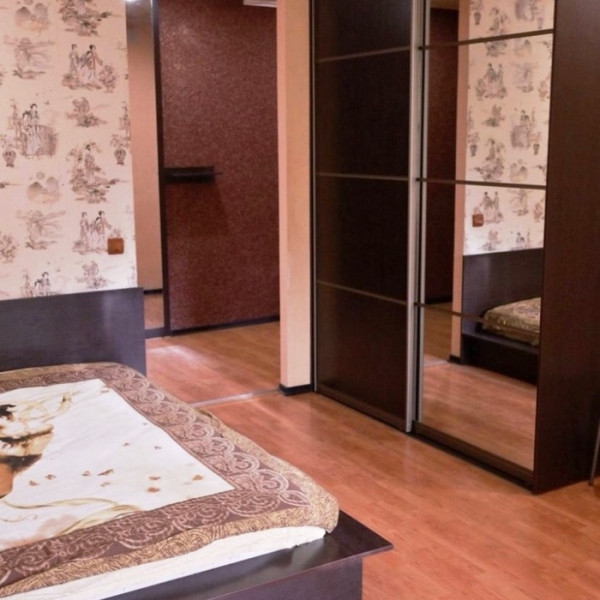 Фото № 6107 Продам 3х комн. квартиру по ул. Калинина