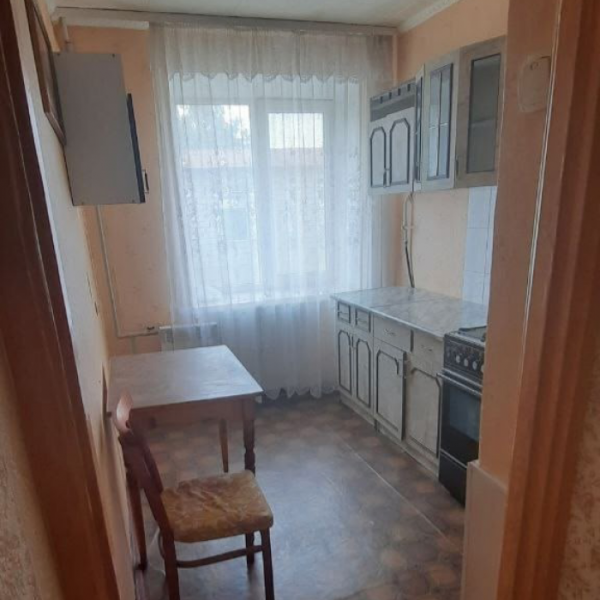 Продам 1к на кв. Дружба