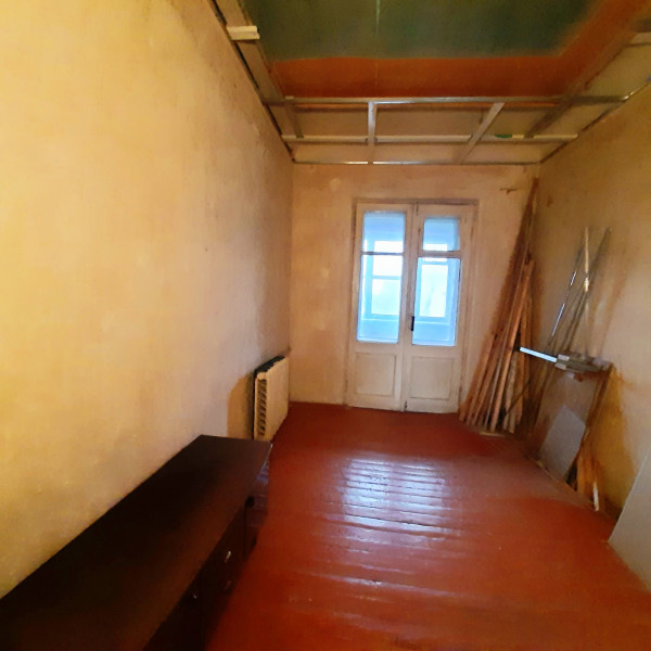 Фото №845 Продаётся 3 комн. кв-ра,”Сталинка”, ул. Калинина, р-н ДК “Химика”