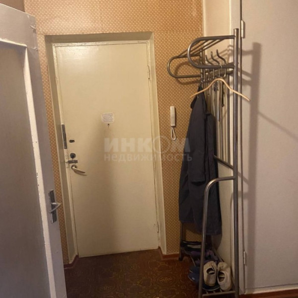 Фото Продам 3-х комн квартиру в Центре г. Луганск, улица 15- Линия