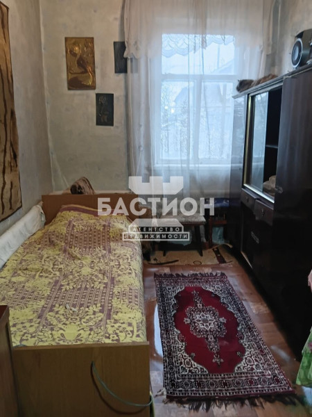 Дом, Россия Муниципальный округ Станично Луганский, улица Октябрьская ID:2037140
