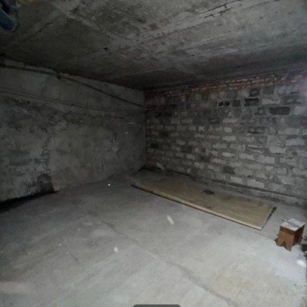 Фото Продам помещение 110 м2 в г Луганск район Цирка