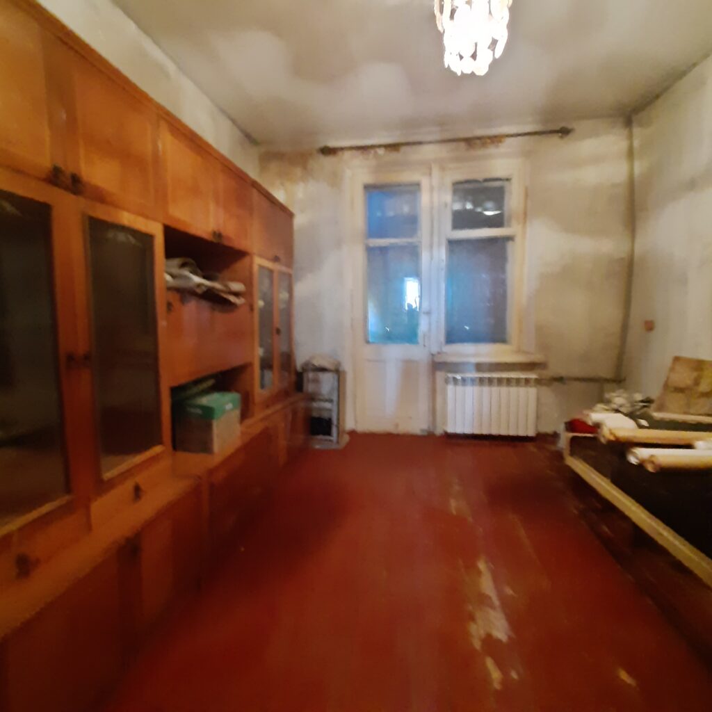Фото №887 Продаётся 2 комн. кв-ра-“Сталинка”, пр-т Ленина, р-н ДонГТУ