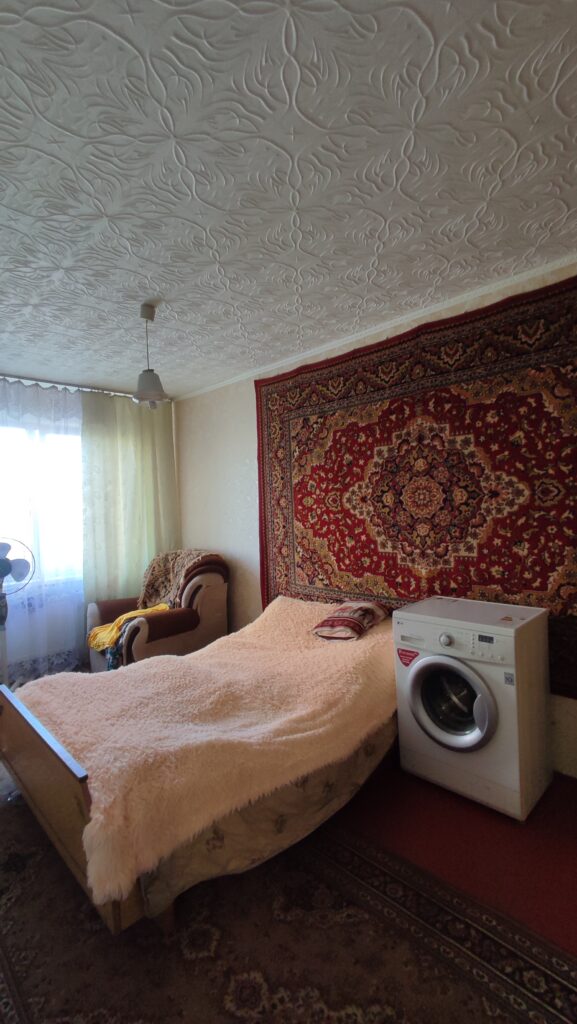 Фото №905 Продается 3-х комнатная квартира в г. Перевальске, район Матрешки