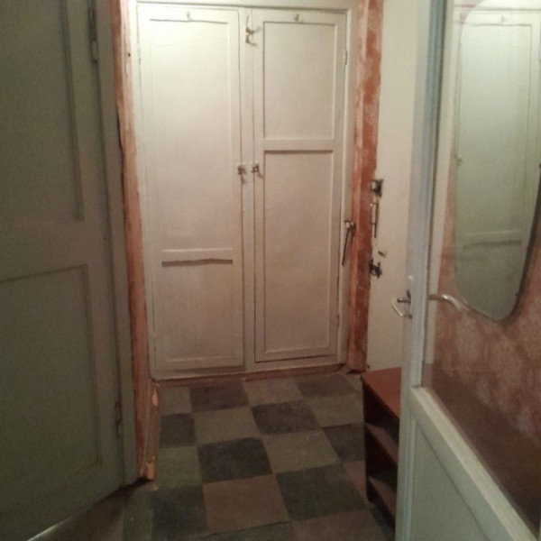 Фото № 6514 Продам 1 комн. квартиру в р-не кафе "Деловые встречи"