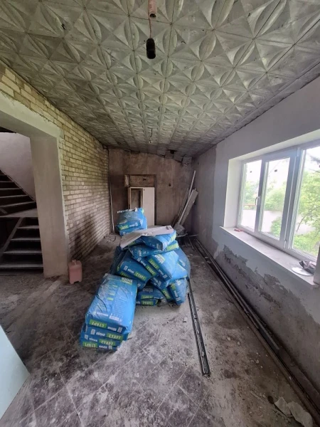 Фото Продаётся 2-х этажный дом в городе Стаханов, ул. Фурманова.