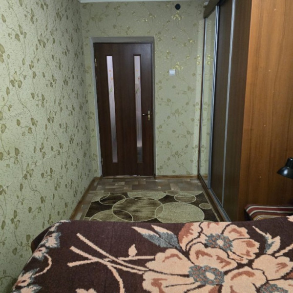 Фото Продам 2-х комнатную квартиру на кв. Ватутина