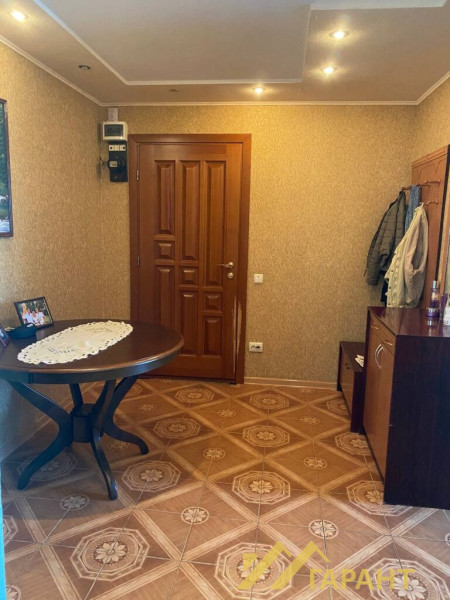 Фото 3-к квартира в районе Дома Природы г.Алчеаск#1388