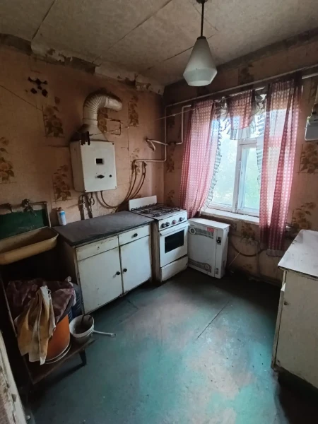 Продаётся 1-комнатная квартира в городе Брянка, Микро 4, д. 18