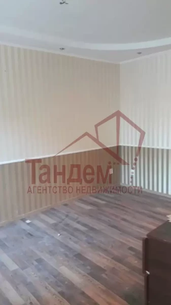 Фото 1 комнатная 33м2 1/4,эт  г. Луганск ул. Челюскинцев -18.  Продам- 1 комн. квартиру-33м2. ✅ Кухня - 1 - Объект №534