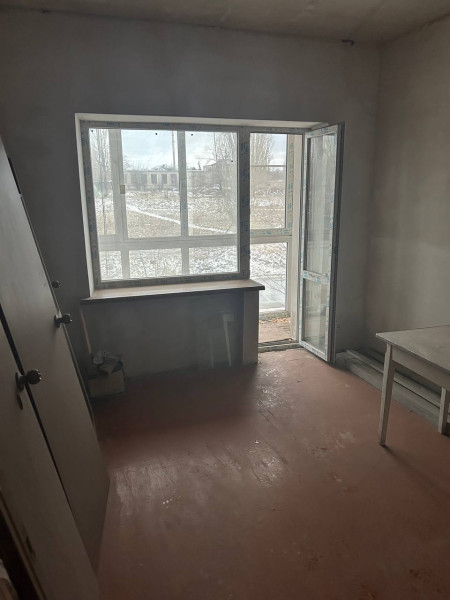 Фото №646 Продаётся 2 комн. кв-ра, пгт.Комиссаровка, Перевальский р-н.