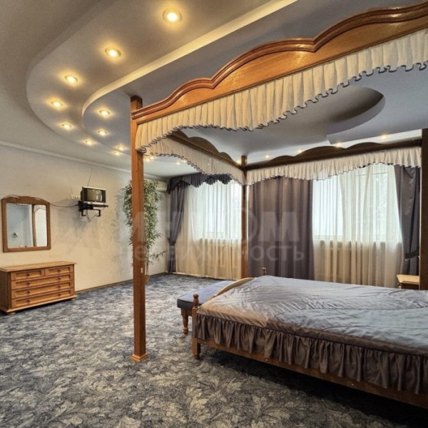 Фото Продам дом рн Атриума,418м2, 15 соток земли